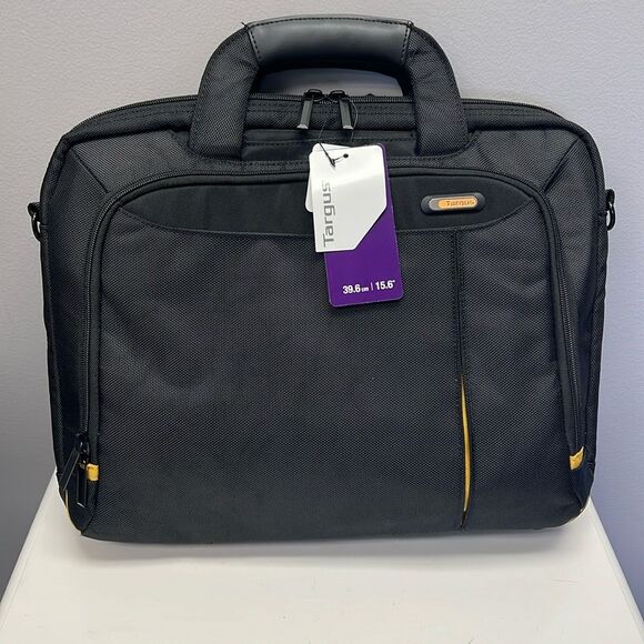 Targus - 15.6" Meridian II Briefcase - Black Model:TST031USSKU:6491339